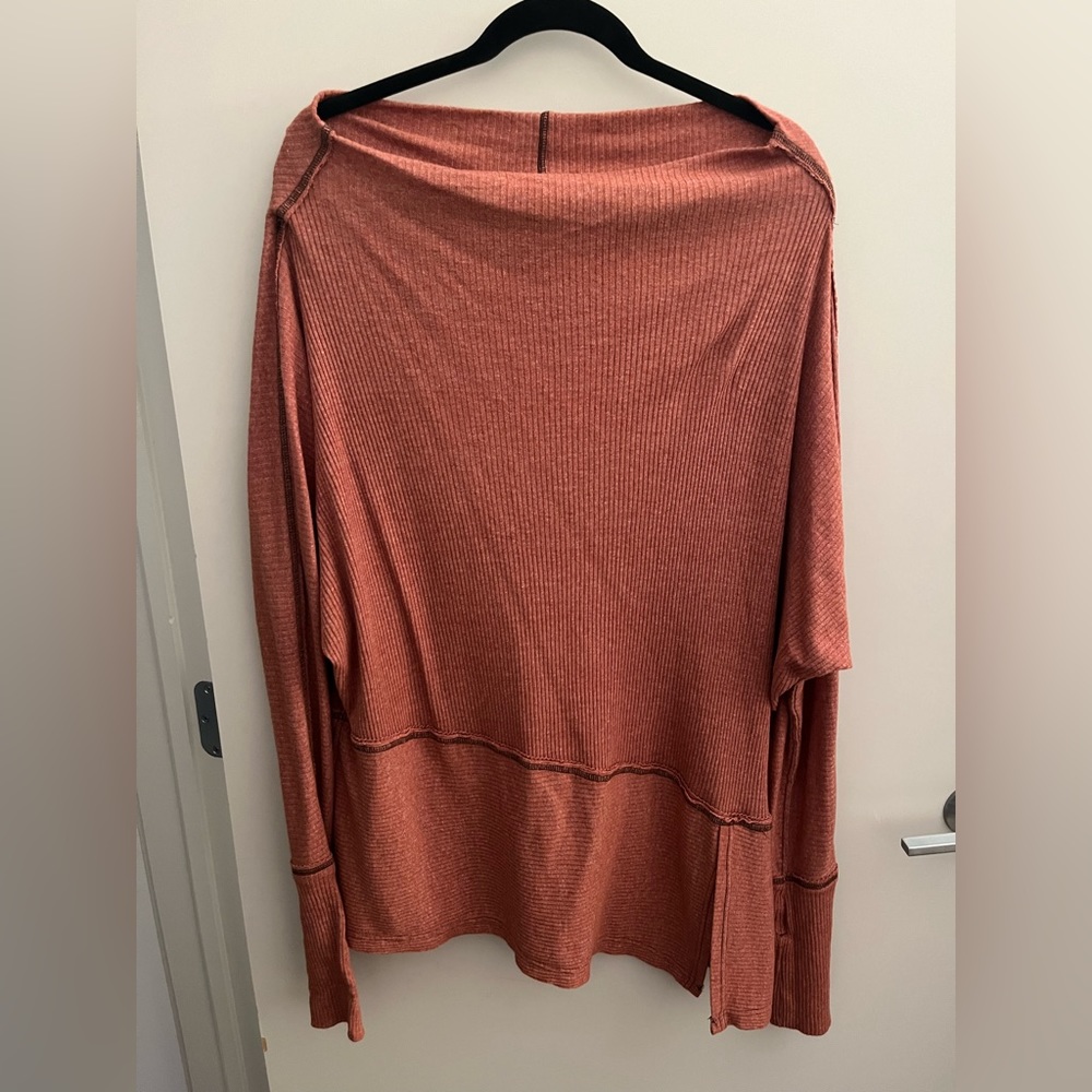 Free People - Women’s Large Long Sleeve Burnt Orange Sweater